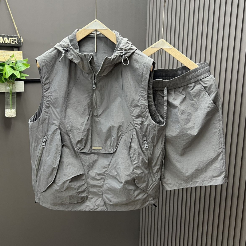 Mens Fashion Suits - 2pcs casual and fashionable hooded vest
