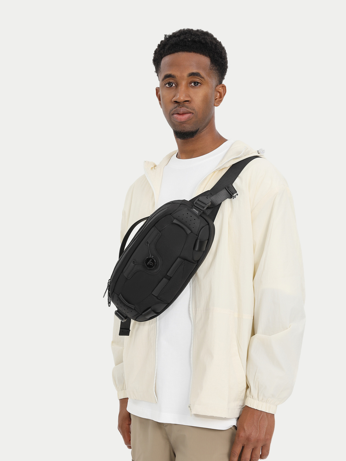 OZUKO Multi-function Chest Bag - Crossbody Bag Men review and price